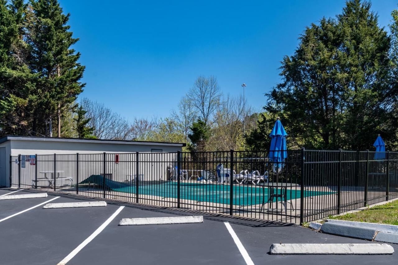 Quality Inn Cleveland Luaran gambar